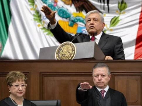 “Guardar la Constitución y las leyes que de ella emanen”