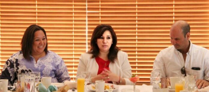 Integrantes del Colegio de Abogados conocen apretada agenda legislativa