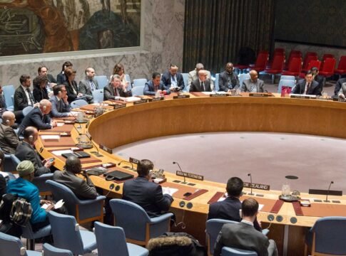 Algo más que palabras