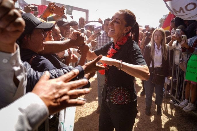 Claudia Sheinbaum defiende la 4T desde el Estado de México