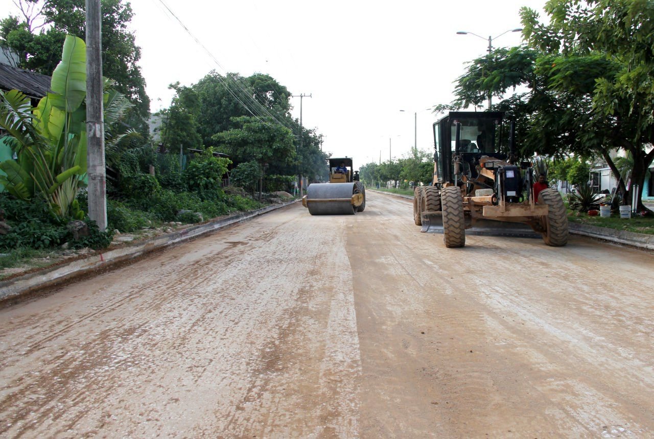 Gobierno de Benito Juárez mejora calles y avenidas de Cancún