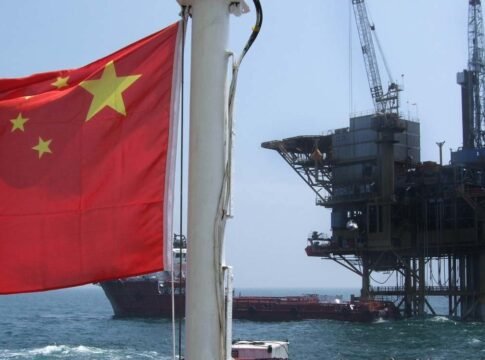 China se posiciona como líder  global ante la opinión publica