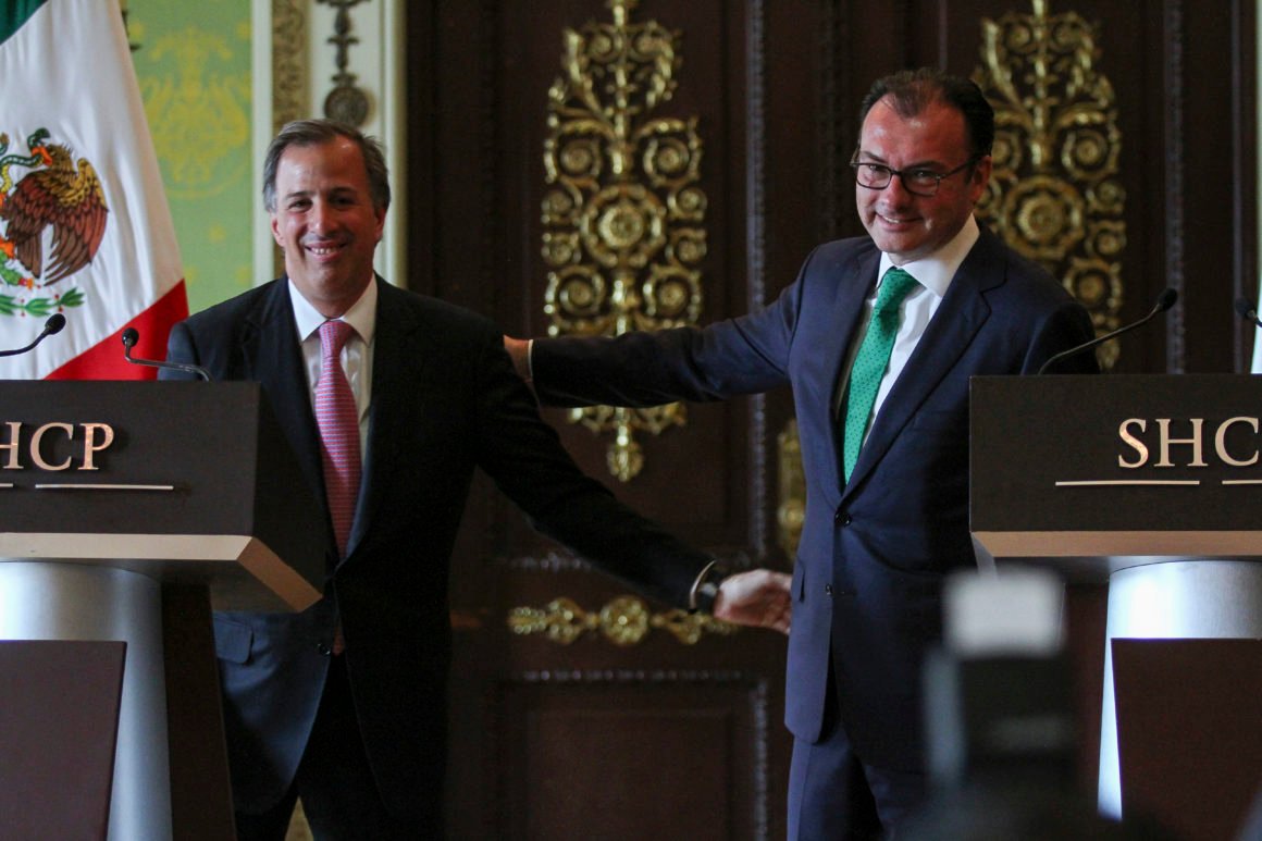 Se cumple con “liturgia priista”… El dedazo presidencial