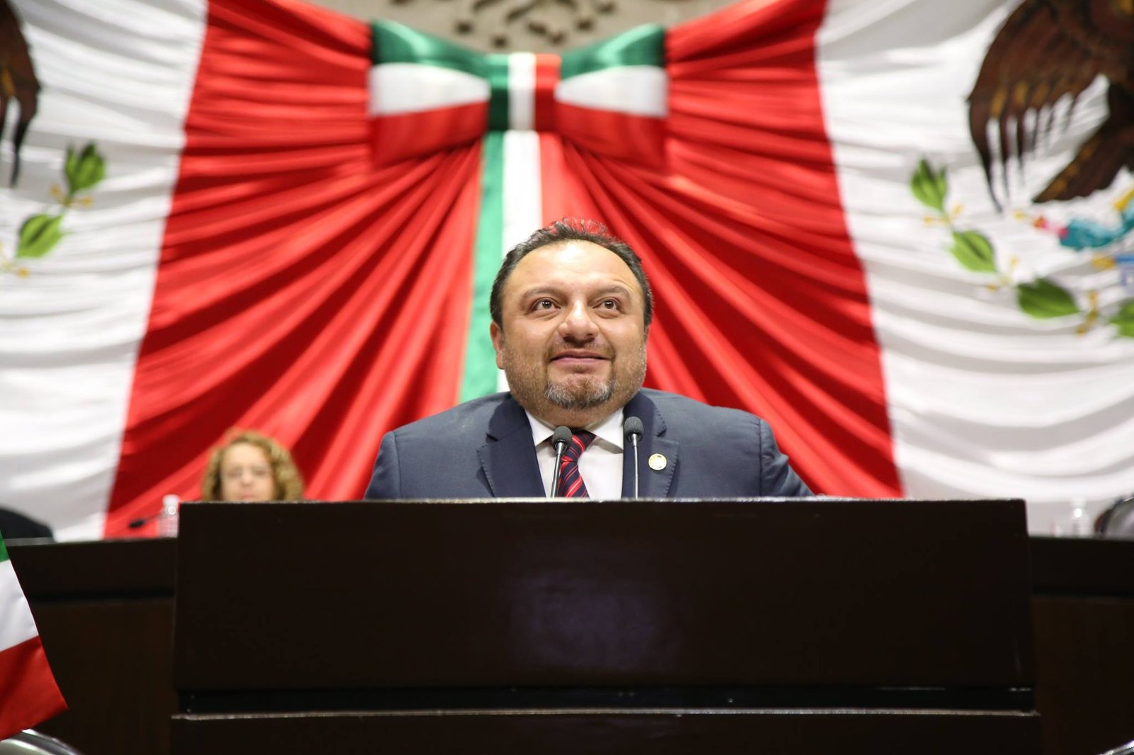 Dejan al INFONAVIT sin “secretos” para los trabajadores