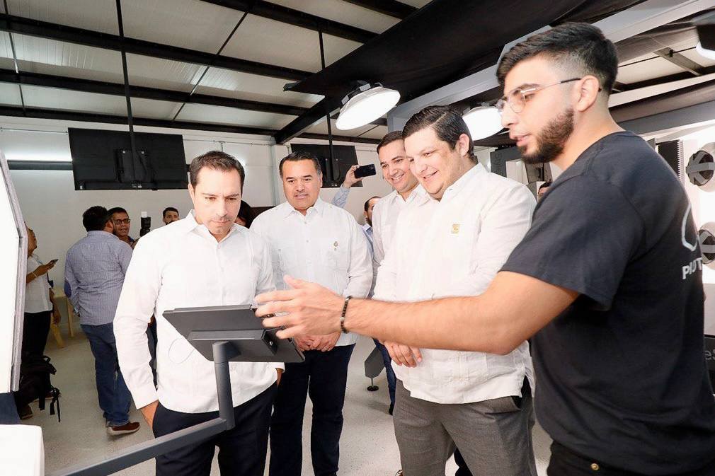 Con herramientas tecnológicas, se apoya a emprendedores, pequeños y medianos empresarios
