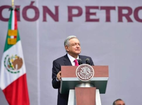 ¿Buscaba AMLO alimentar su ego el sábado pasado?