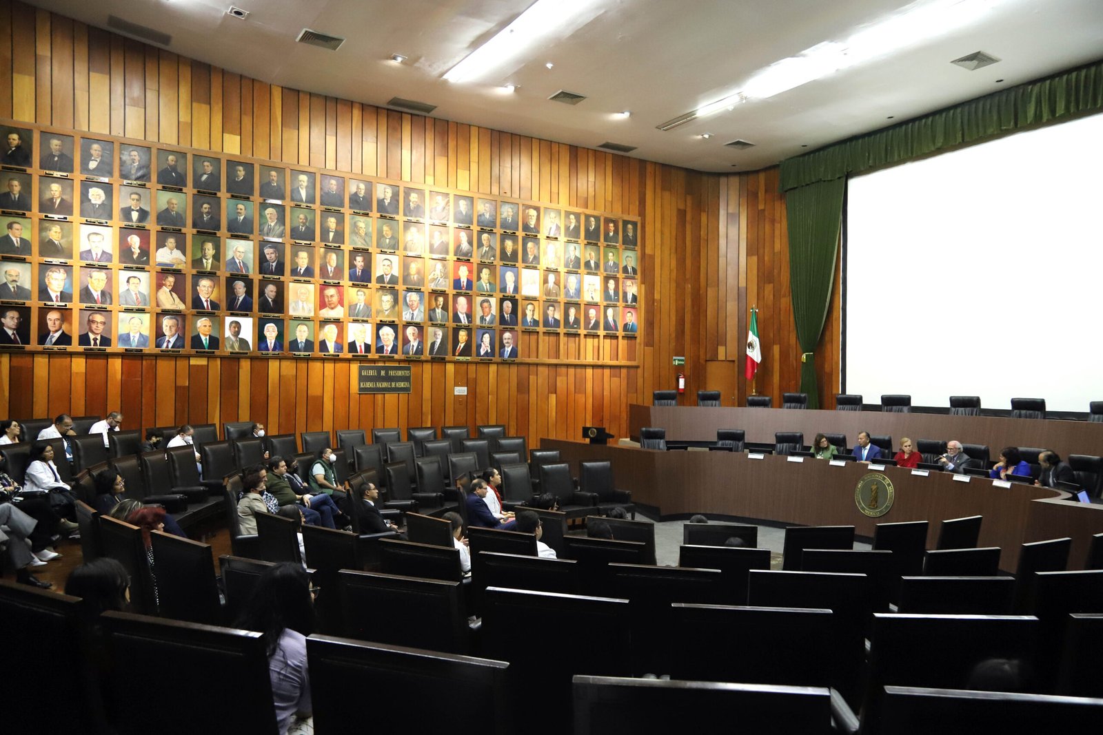 Los trabajadores de la educación tienen un papel importante en la construcción del proyecto Yucatán