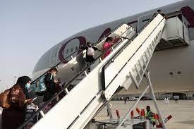 Afganistán: partió de Kabul otro vuelo con refugiados pero EEUU frenó la llegada de evacuados por “motivos de seguridad sanitaria”