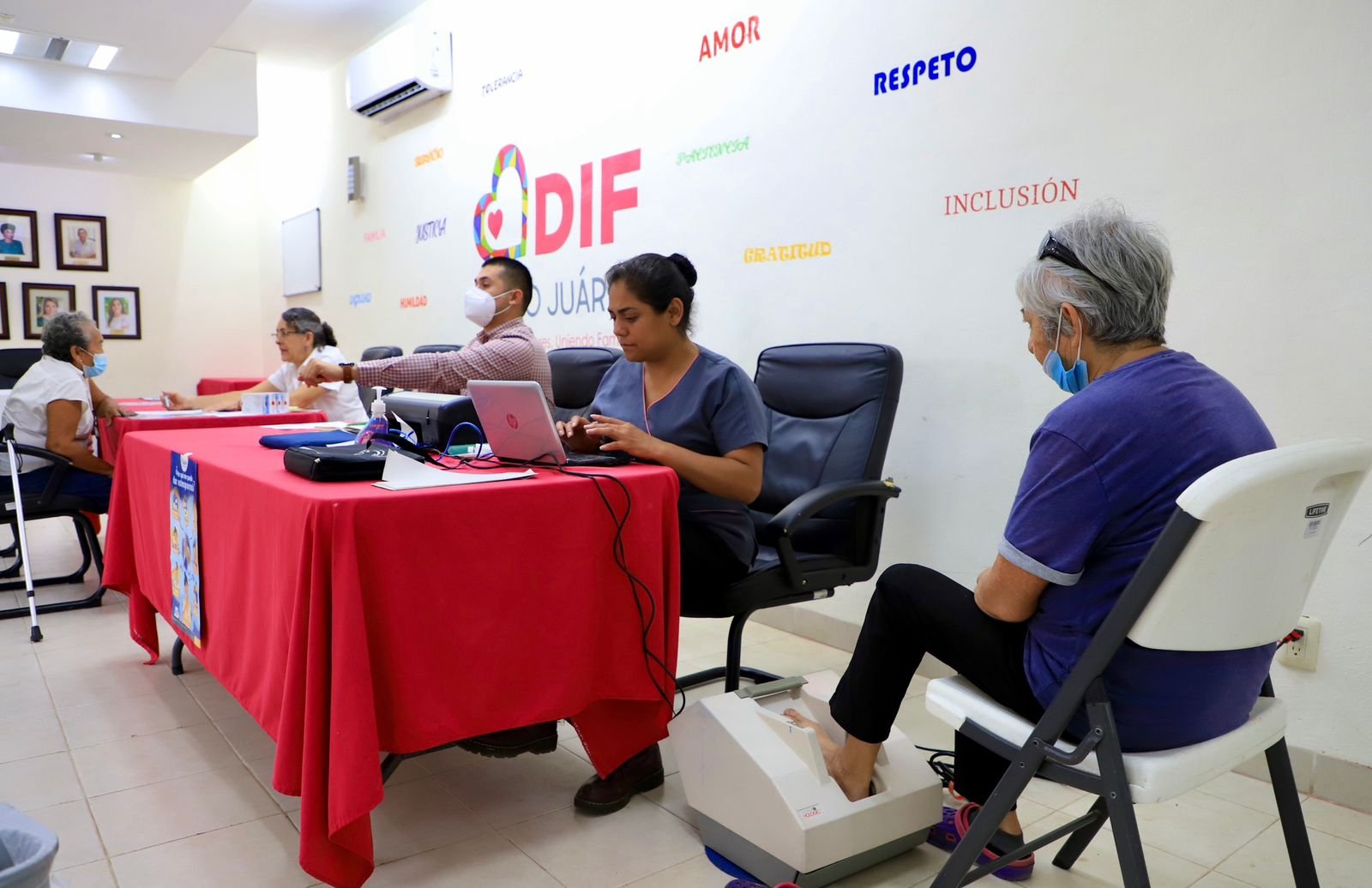 Concluye exitosa jornada gratuita de Osteoporosis