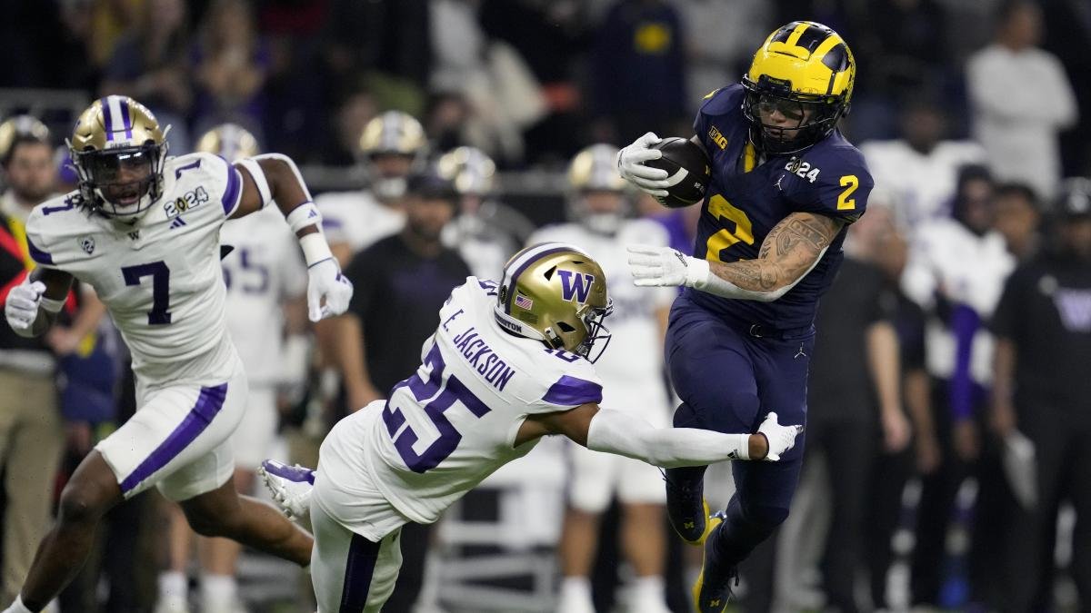 Michigan Wolverines aplastan a Washington Huskies para coronarse campeones