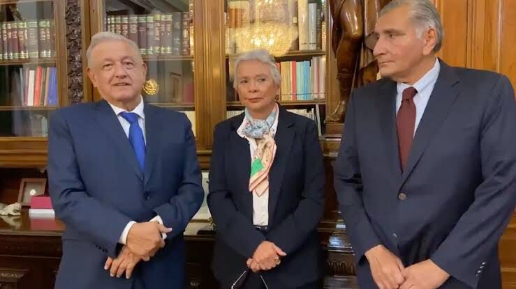 Olga, Adán, Alejandro: el cambio de ayer, más turbulento que en tiempos ya idos