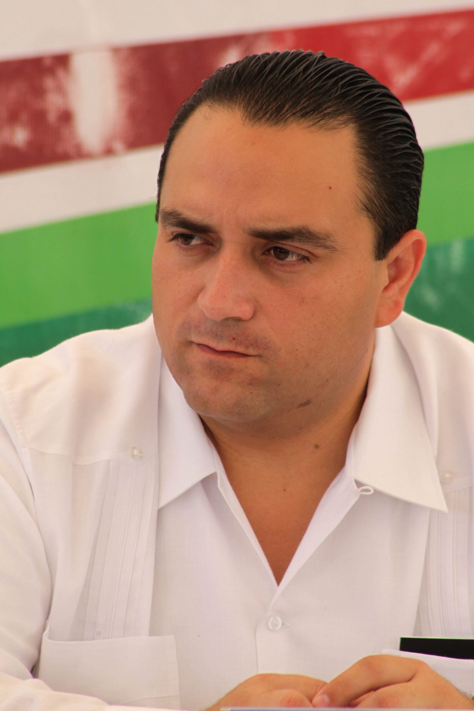 Condena el gobernador Roberto Borge los hechos violentos perpetrados contra el Poder Legislativo del Estado