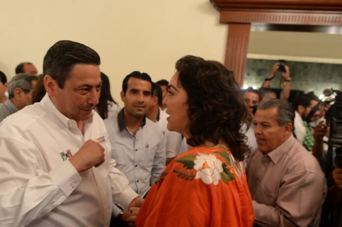 8c305f907c30a5658a568819486a6db7