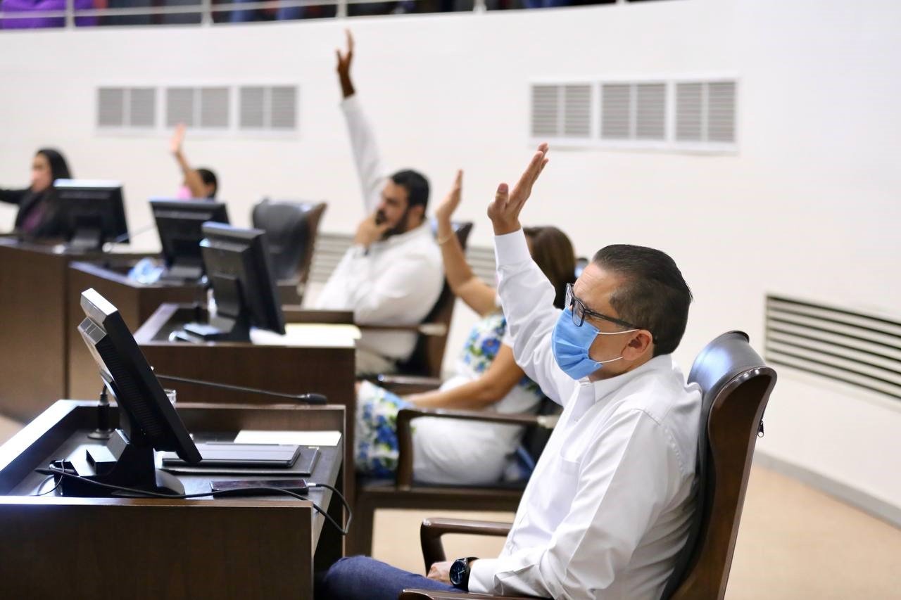 Diputados a favor de dotar con mayores  beneficios en materia de salud a los yucatecos