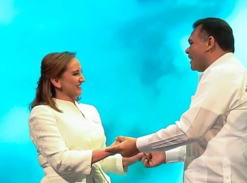 Pactan guardar los cuchillos en el PRI