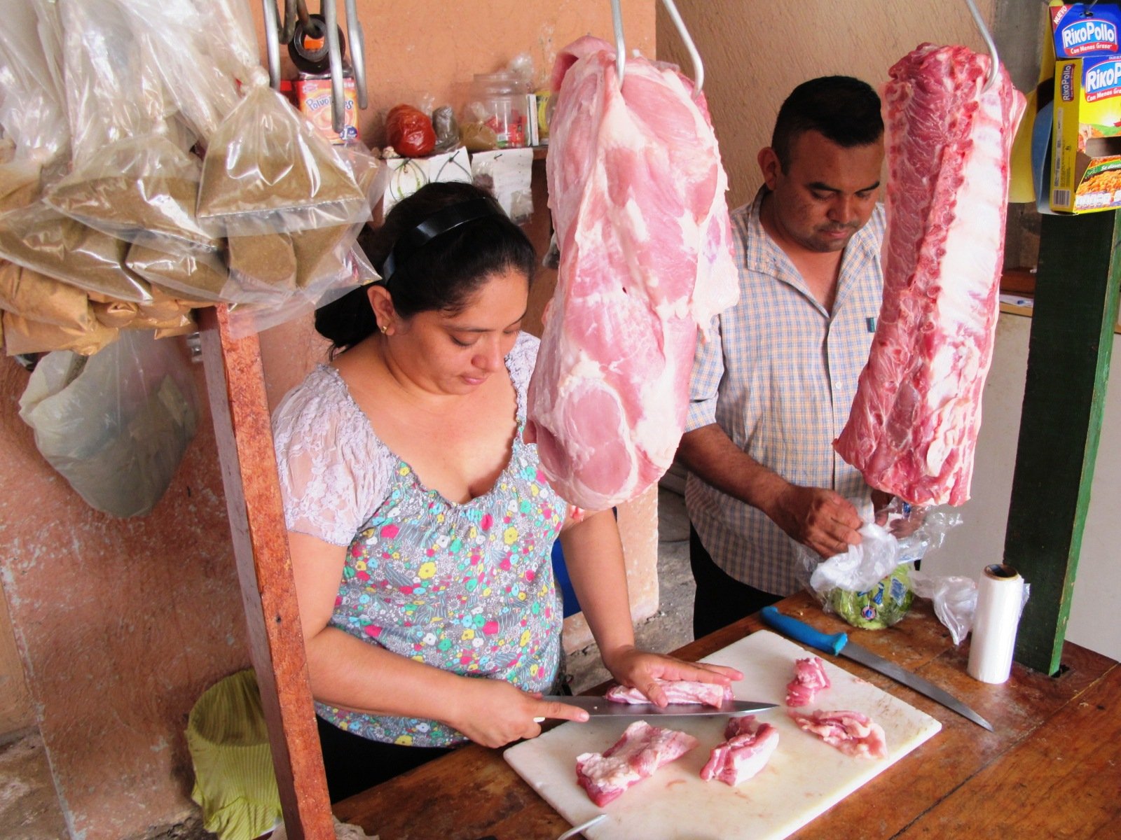 Bienestar Laboral para vecinos de Ciudad Caucel