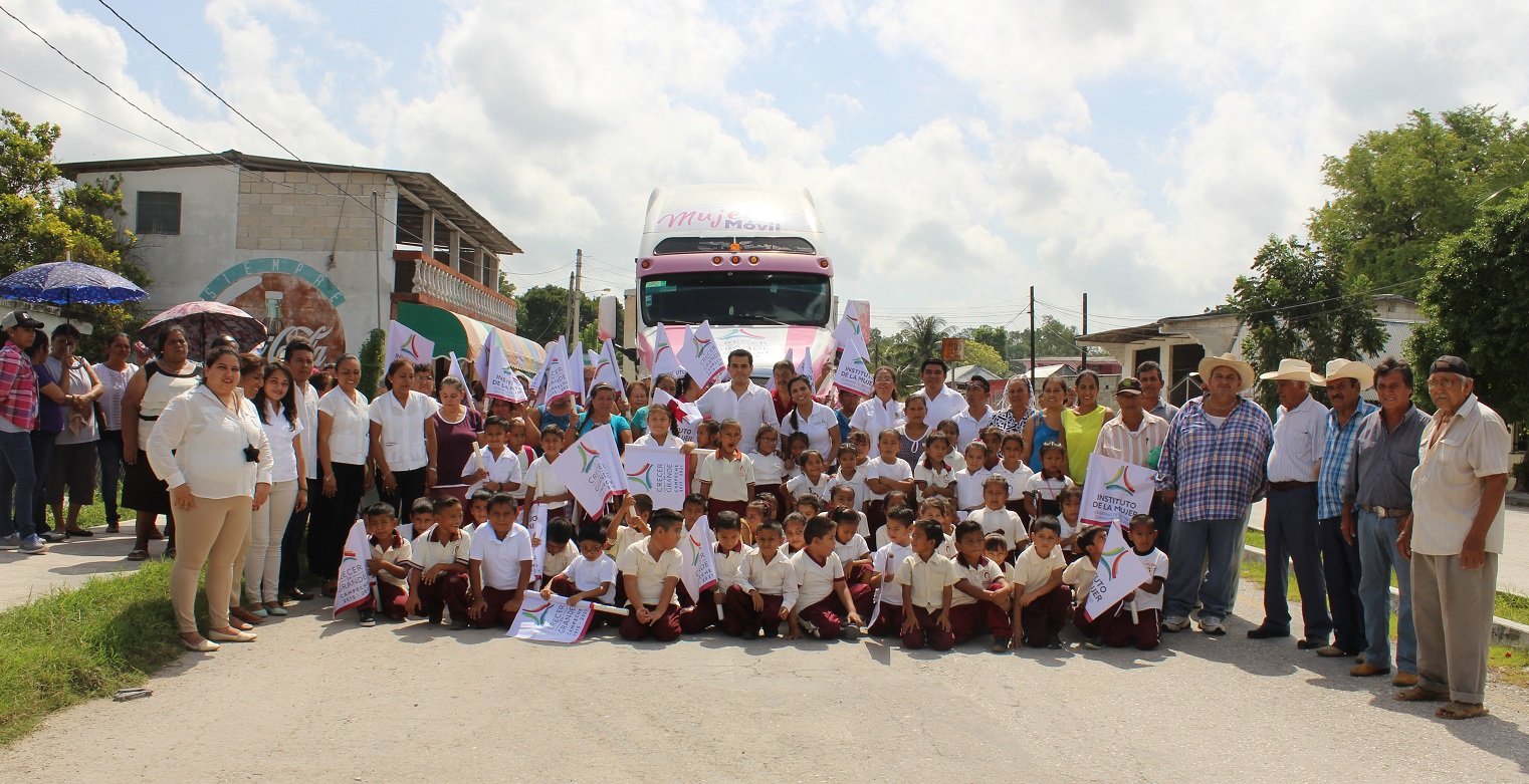 Inauguran Unidad Móvil Estatal en Ley Federal de Reforma Agraria