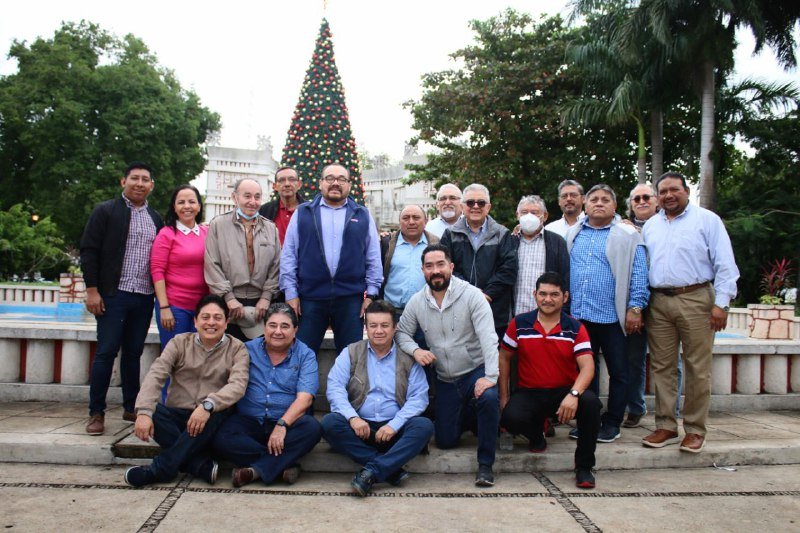 Un año más de amistad y amor a Mérida; Ramírez Marín realiza su tradicional desayuno con amigos