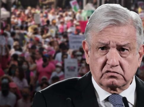 Cien millones de mexicanos se manifiestan hoy por un cambio en la forma de gobernar