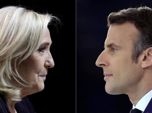 Emmanuel Macron Vs. Marine Le Pen versión 2022