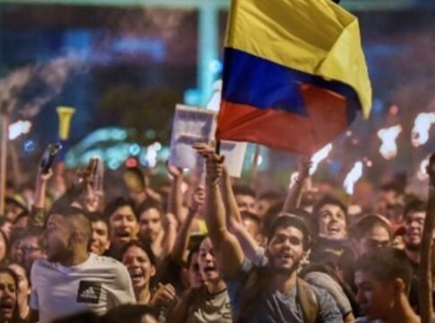 #Colombia un país adolorido y consumido por la rabia