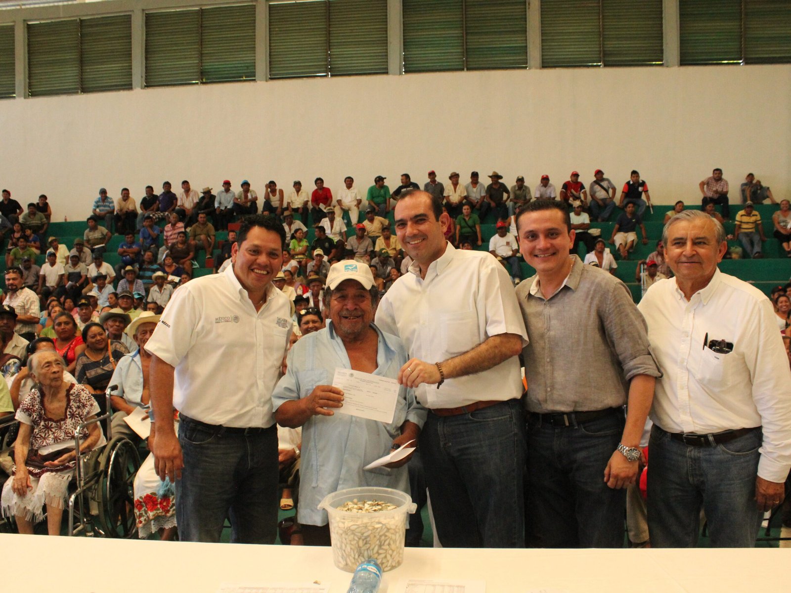 Suma de esfuerzos para fortalecer el agro yucateco