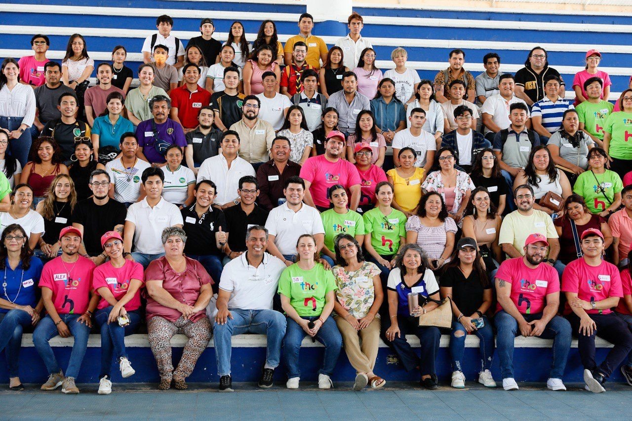 Renán Barrera fomenta la participación ciudadana para la construcción de espacios públicos en el Municipio