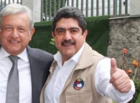 AMLO y sus súper delegados