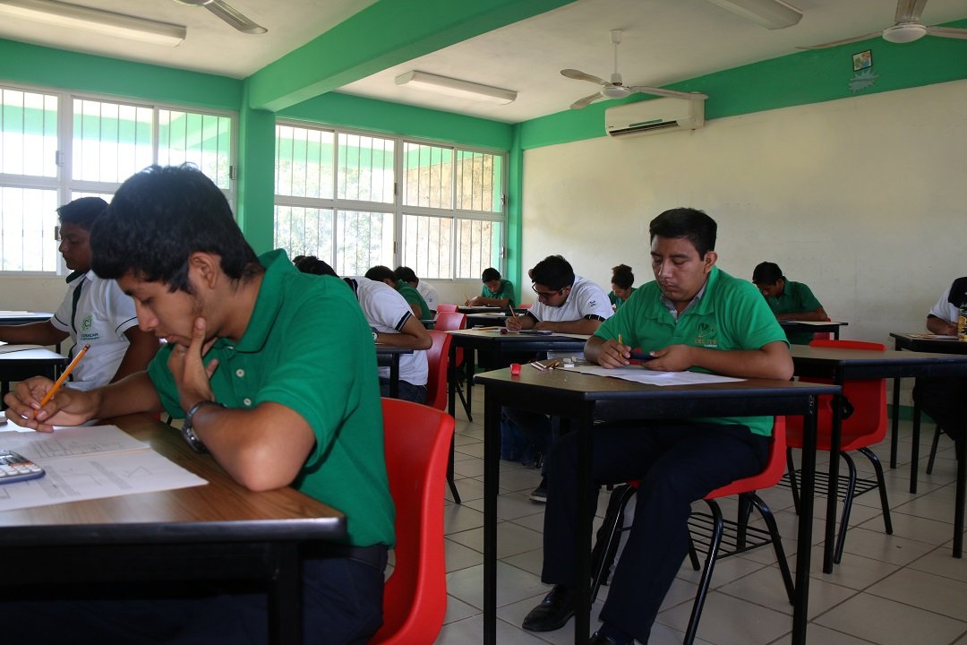 Participa CECYTEC en etapa estatal de la Olimpíada de Física