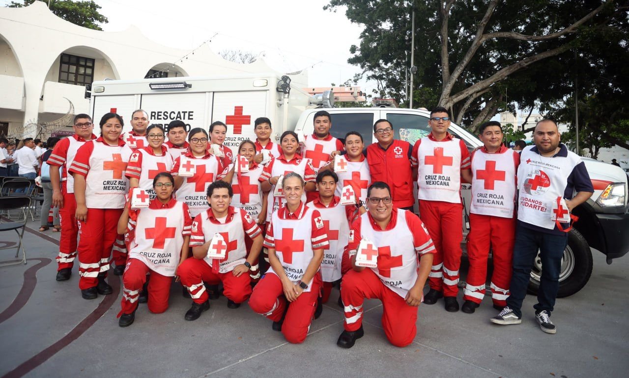 Colecta Nacional de la Cruz Roja Mexicana en Cancún