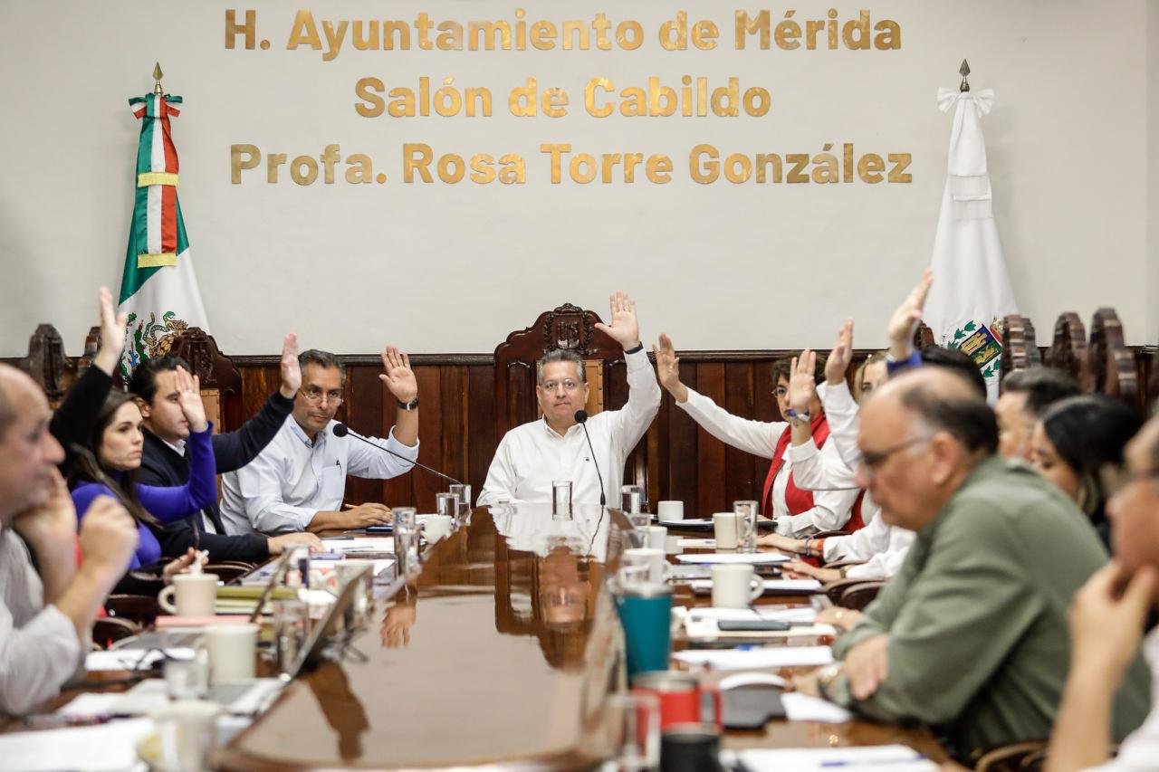 El Alcalde Alejandro Ruz avala acciones a favor de la educación en el Municipio