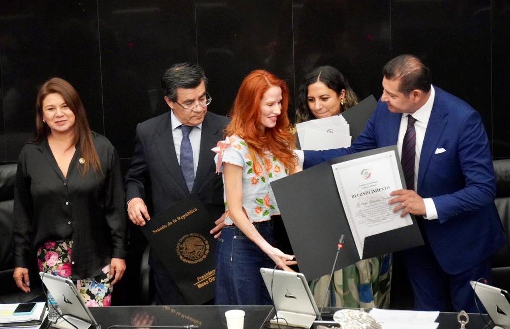 Reconoce Senado labor periodística de PorEsto!
