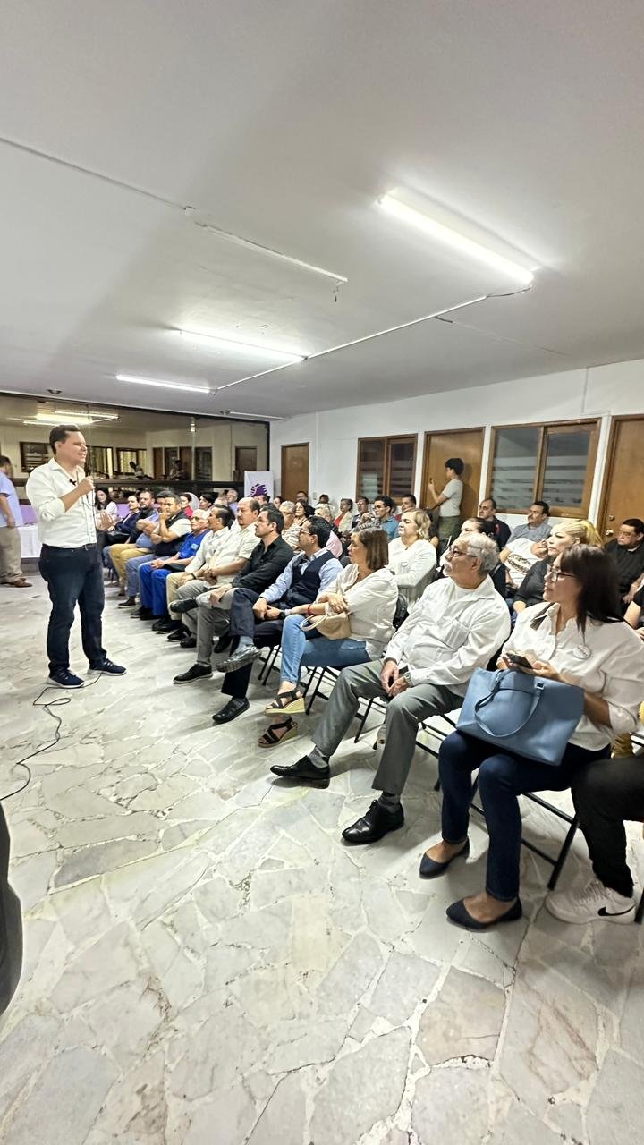 Conforman en Durango equipo de especialistas que expondrán el "Plan Ángel de Salud" de Marcelo Ebrard