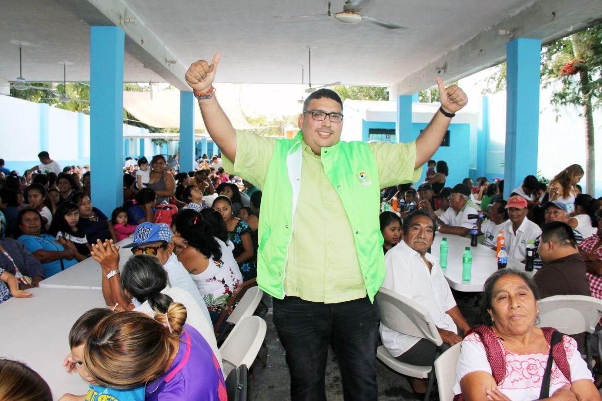 En política, 2 más 2 no siempre da 4