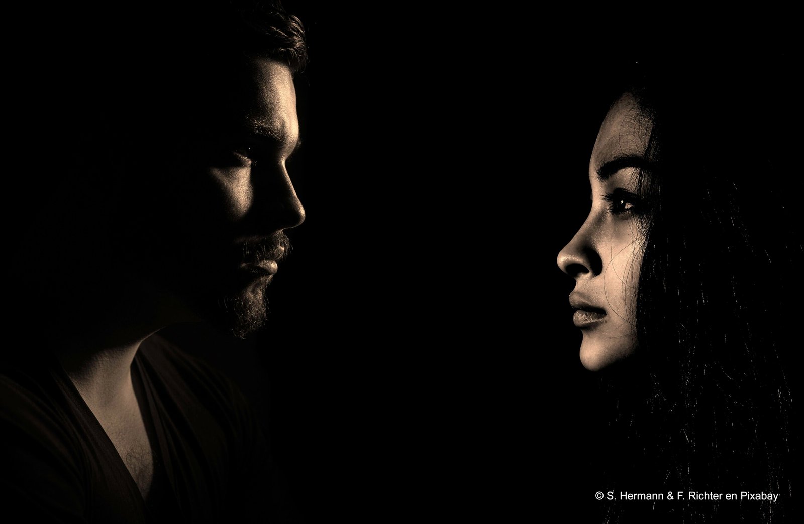 La pareja X: Tienes que cambiar