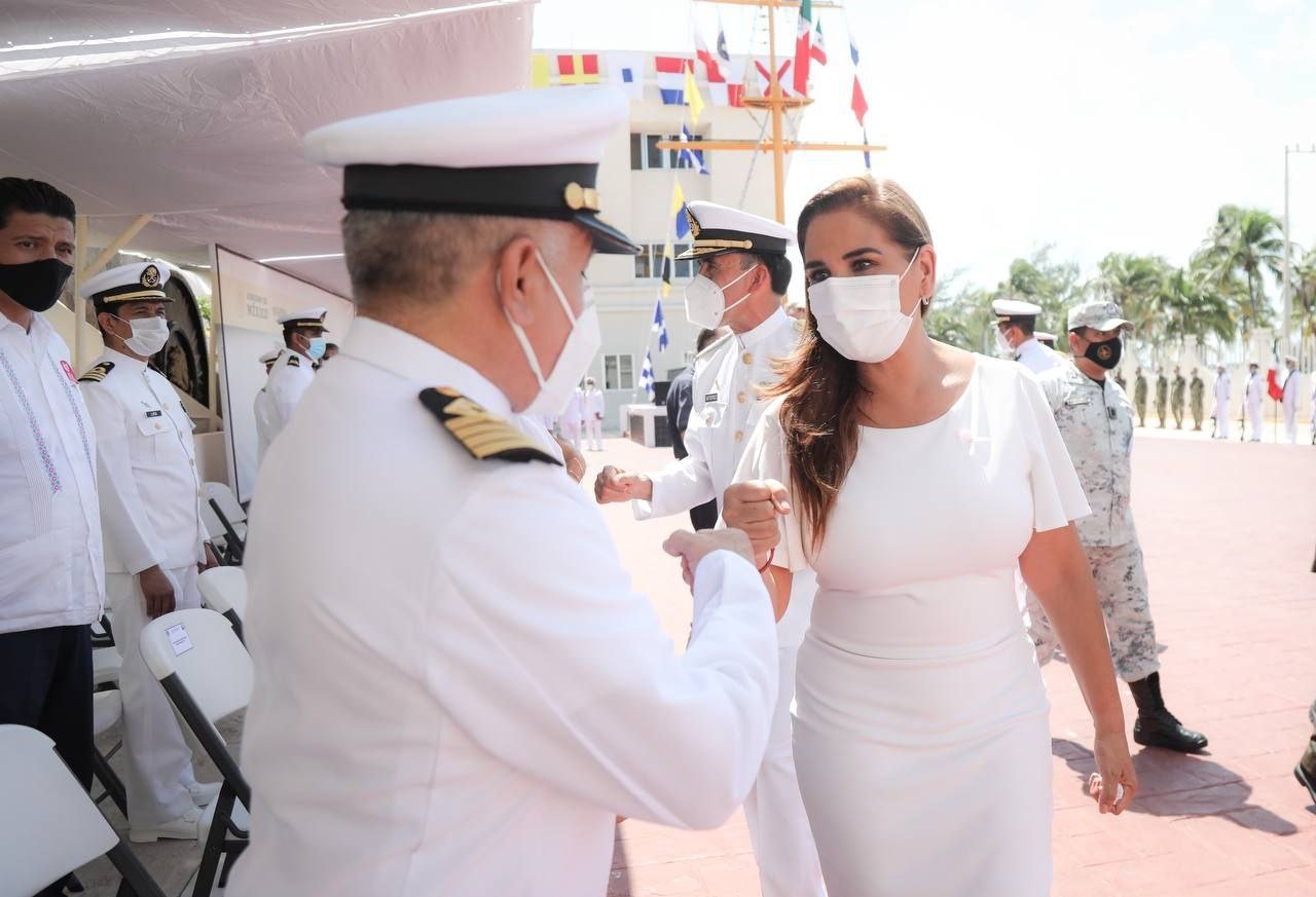 Conmemoran autoridades bicentenario de la armada de México