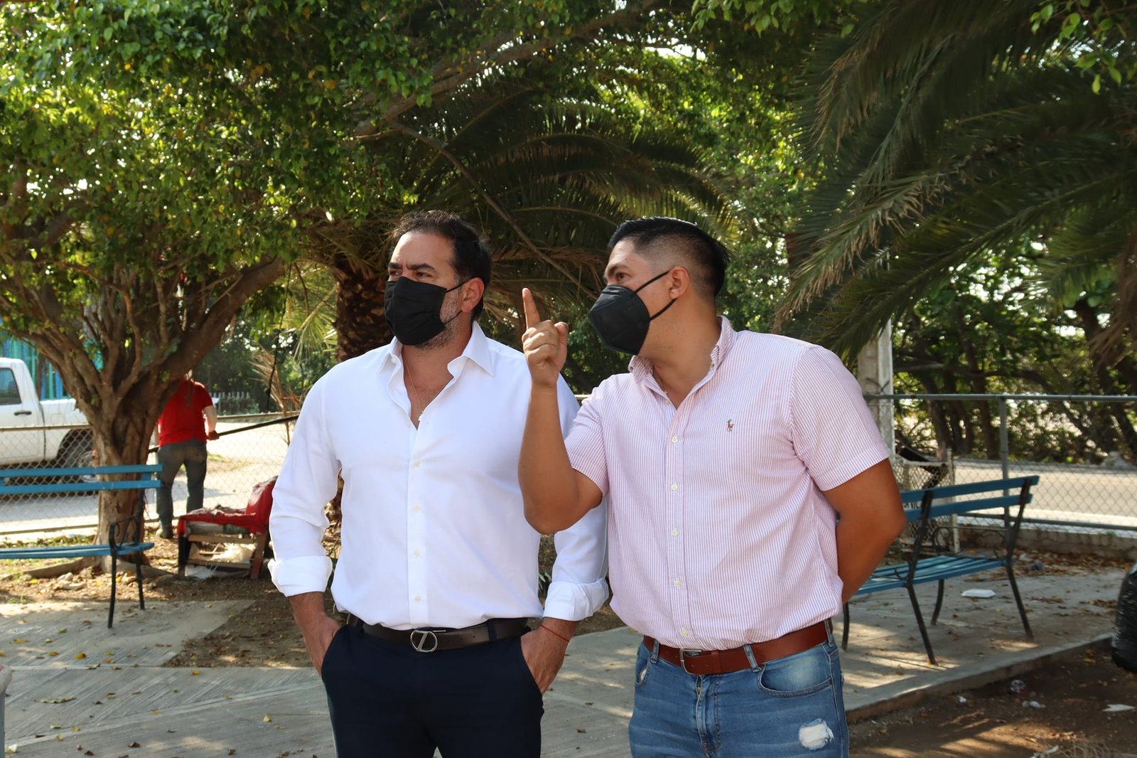 Alcalde Julián Zacarías Curi supervisa el mejoramiento del parque “La Caleta”
