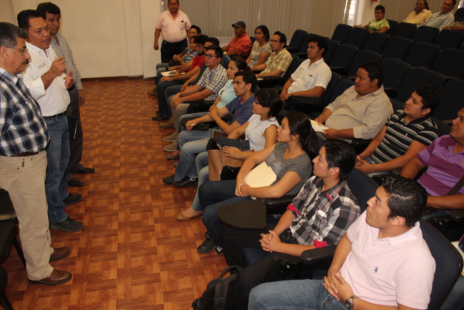 Recibe SAGARPA a nuevo personal de base