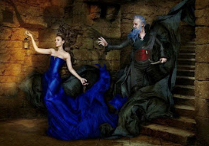 La princesa en el castillo de barba azul es más que un cuento