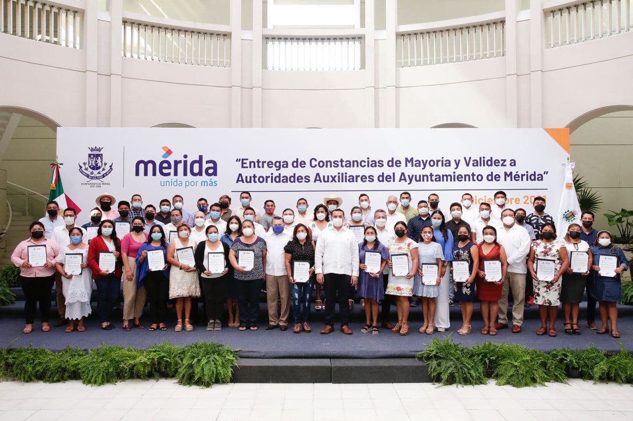 El alcalde Renán Barrera refrenda su compromiso de continuar ejerciendo un gobierno abierto y cercano con la