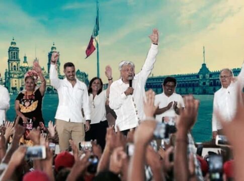 ¿Pretende AMLO transformar la república  representativa en una república popular?