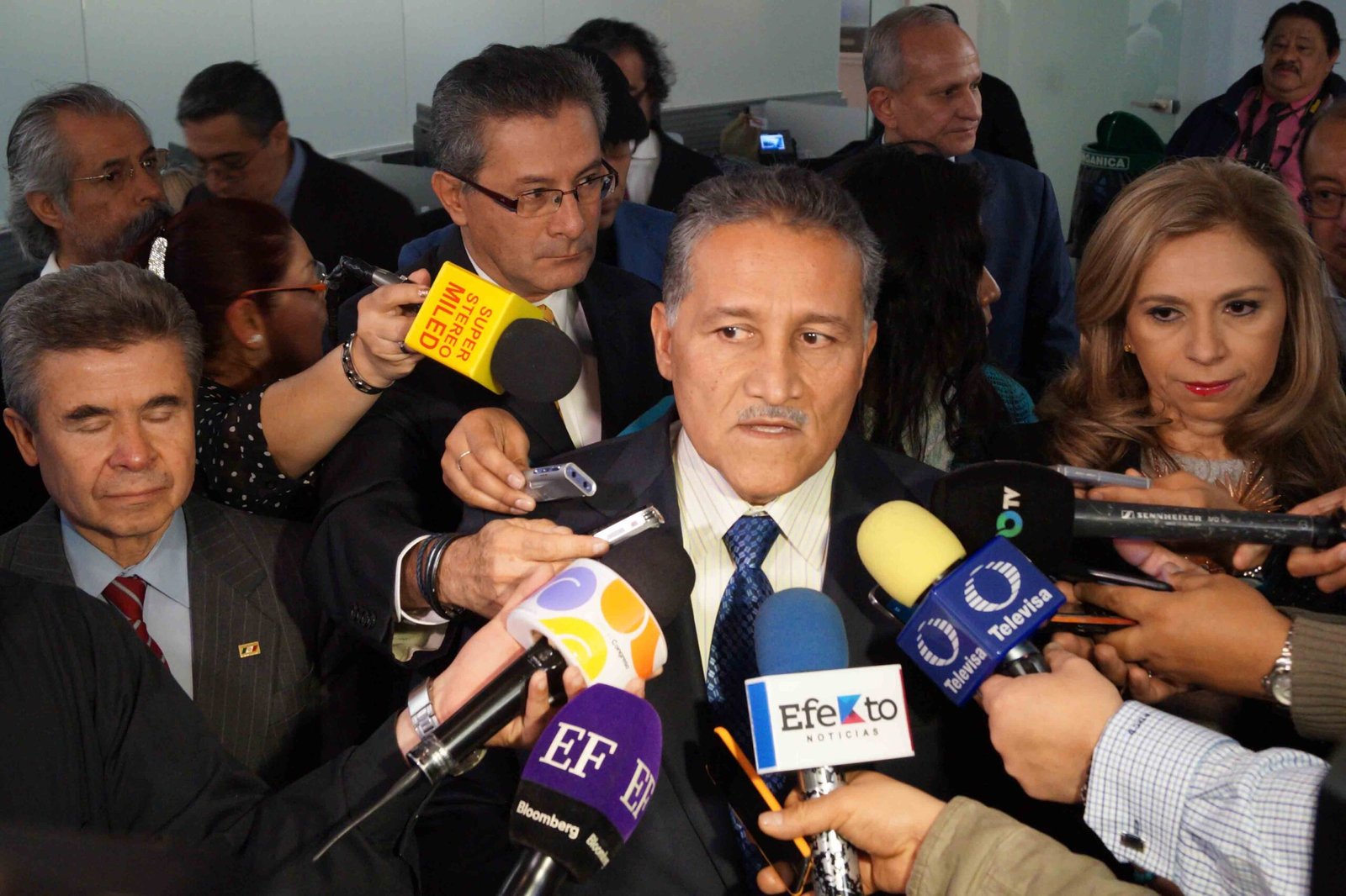 Conferencia de prensa ofrecida por el senador Arturo Zamora Jiménez y el diputado federal Jorge Carlos Ramírez Marín