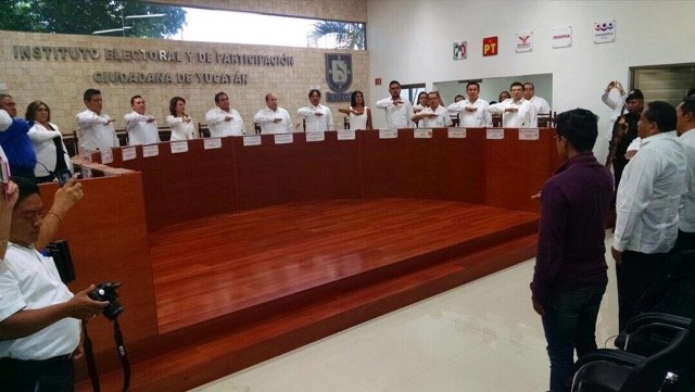 El servicio profesional electoral del IEPAC. El servicio profesional electoral del IEPAC.