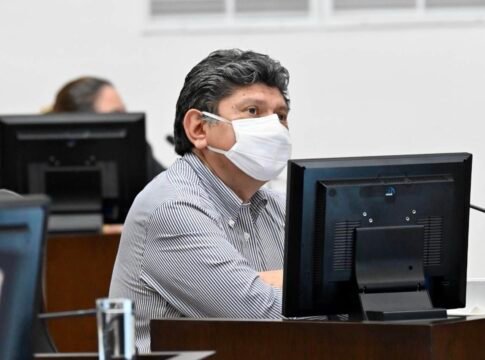 Acerca de la Glosa del Tercer Informe de Gobierno