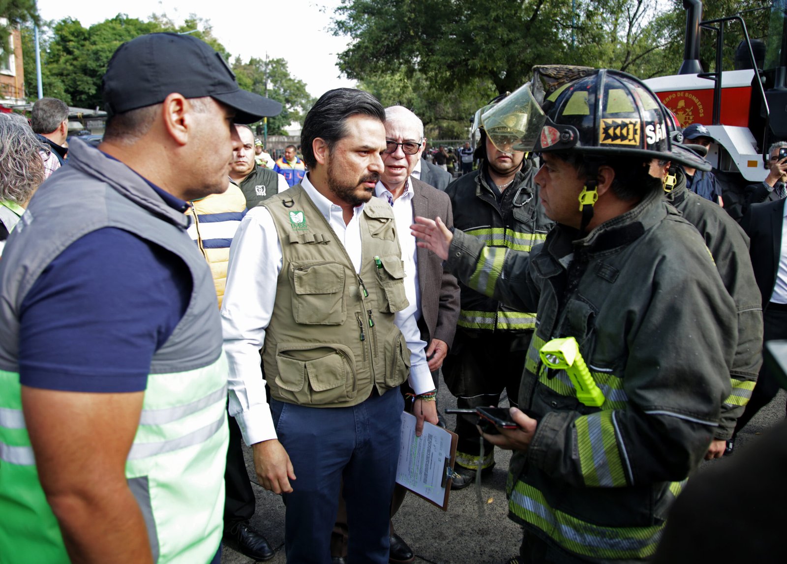 Incendio en almacén del IMSS sin pérdidas humanas y no compromete suministro de medicamentos: Zoé Robledo