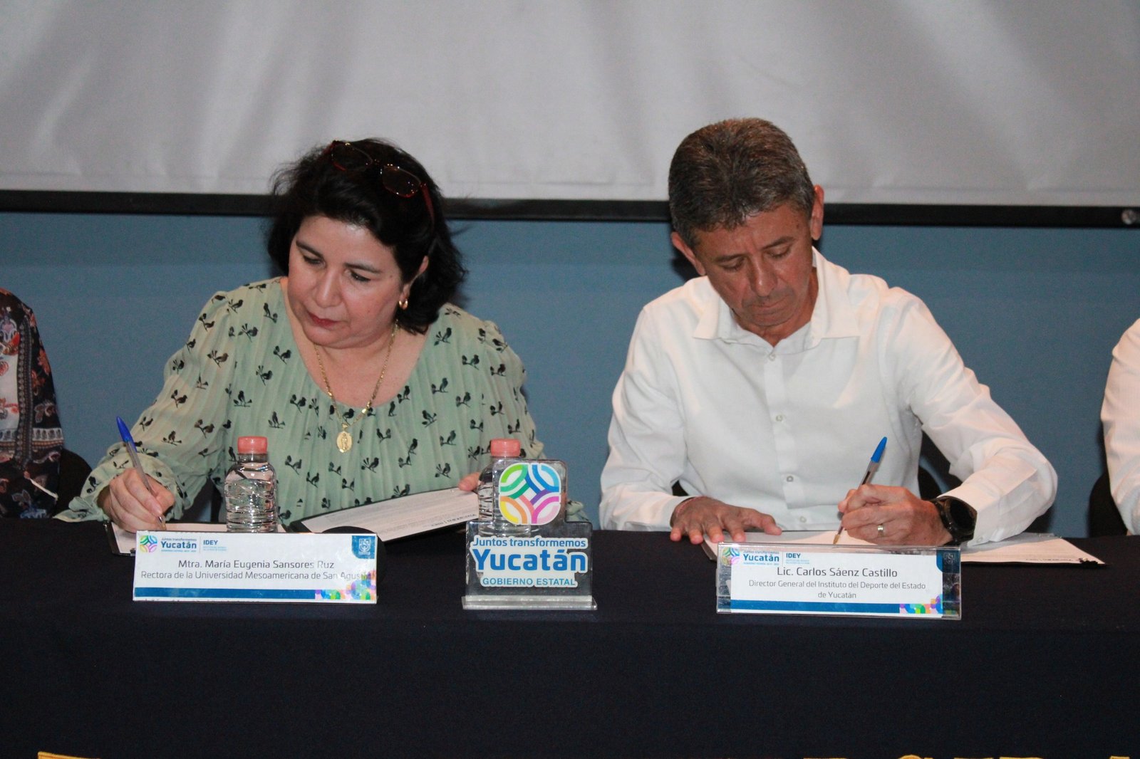 Firman convenio IDEY y UMSA